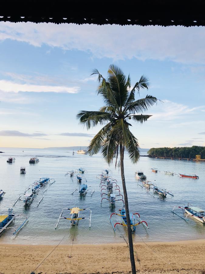 Padangbai Beach Inn Экстерьер фото